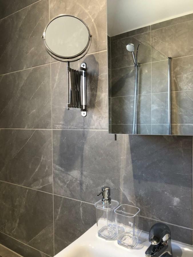 Charming Three Bed Home Near City Centre And Hospital サウサンプトン エクステリア 写真