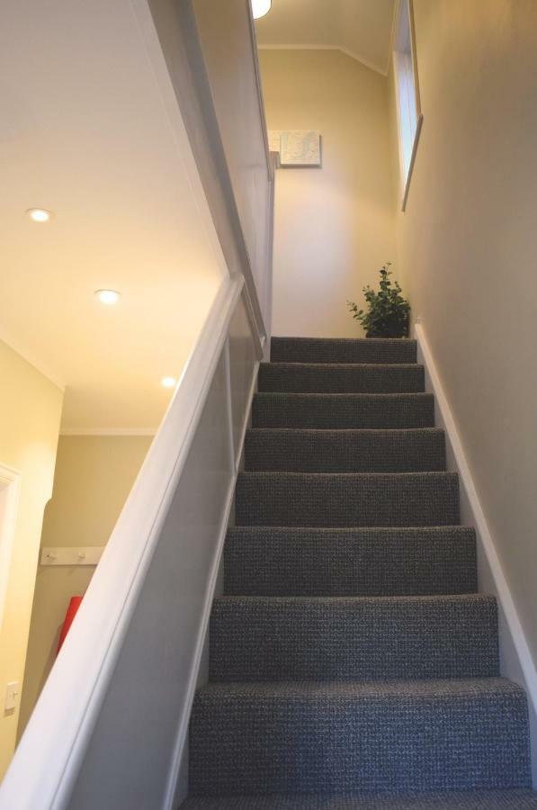 Charming Three Bed Home Near City Centre And Hospital サウサンプトン エクステリア 写真