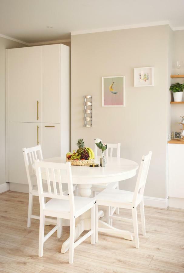 Charming Three Bed Home Near City Centre And Hospital サウサンプトン エクステリア 写真
